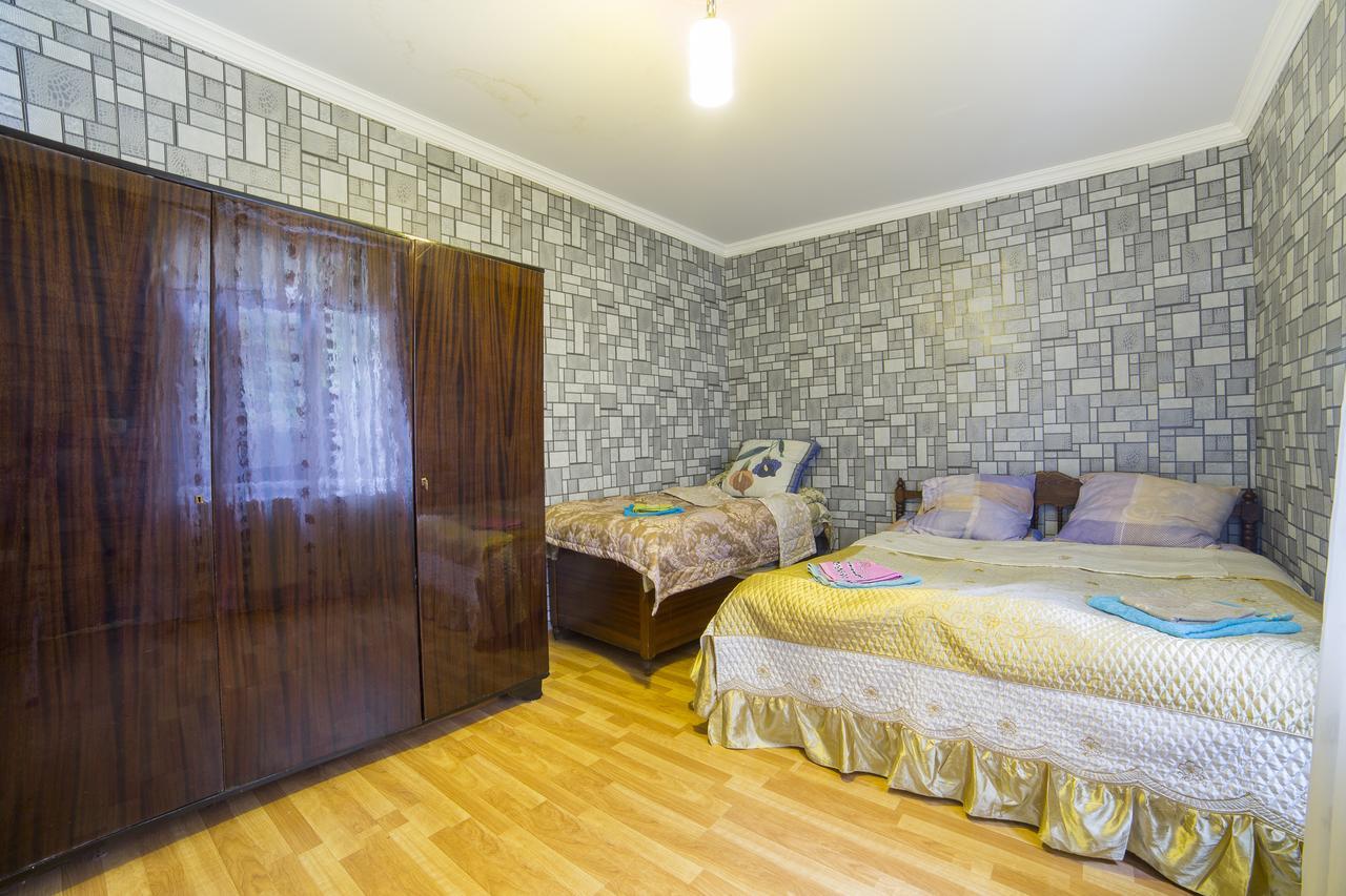 Anastasia Guesthouse Bordzjomi Buitenkant foto